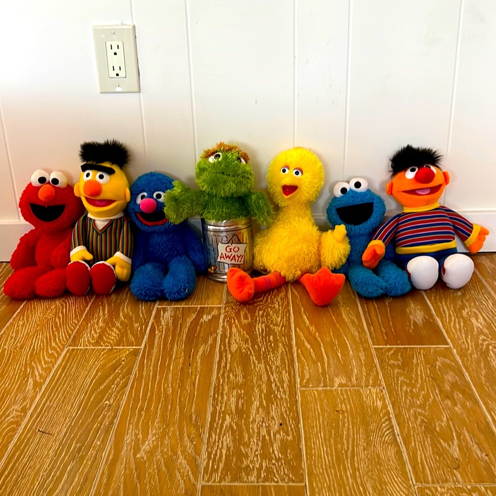 Lot of seven vintage Sesame Street stuffed animals